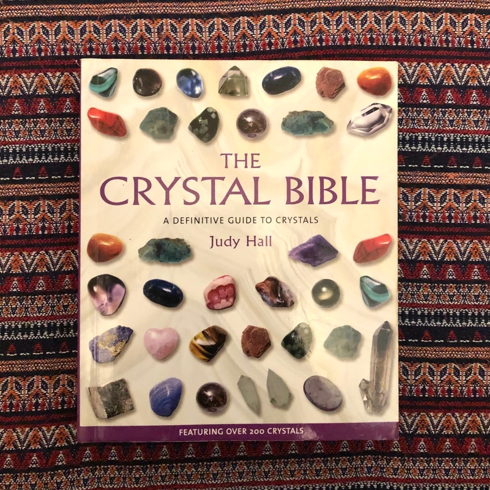 The Crystal Bible by Judy Hall